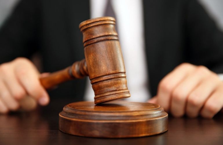 От 7 до 11 лет за решеткой: житомирский суд огласил приговор по делу об избиении раввина