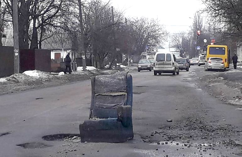 Дороги Житомира в ужасном состоянии: ремонт требуют как активисты, так и начальник ТТУ. ФОТО