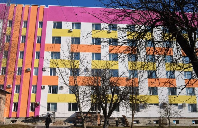 В Житомире завершается ремонт одного из зданий городской больницы №1. ФОТО