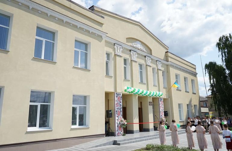 В Малині відкрили Центр культури, відреставрований за участі депутата «Нашого краю»