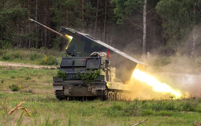 Германия передала Украине обещанные реактивные системы залпового огня Mars II и еще три гаубицы PzH 2000