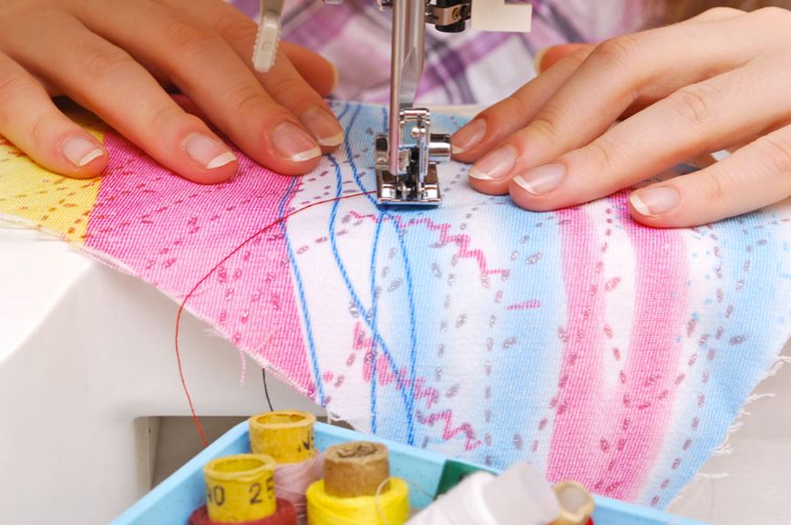 Выбираем ткань для пошива модной одежды