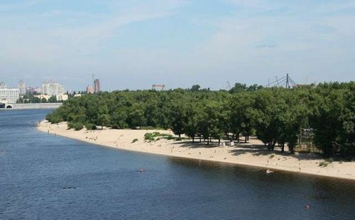 Где отдохнуть на левом и правом берегу Киева: парки, ТРЦ и рестораны