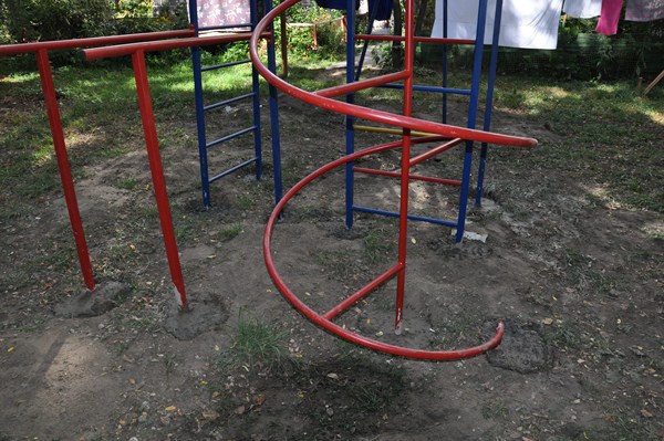 Предвыборные детские площадки Сухомлина в Житомире