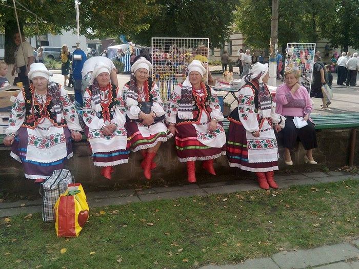 Мистецтво і культура: В райцентре Житомирской области состоялся фестиваль народного творчества. ФОТО