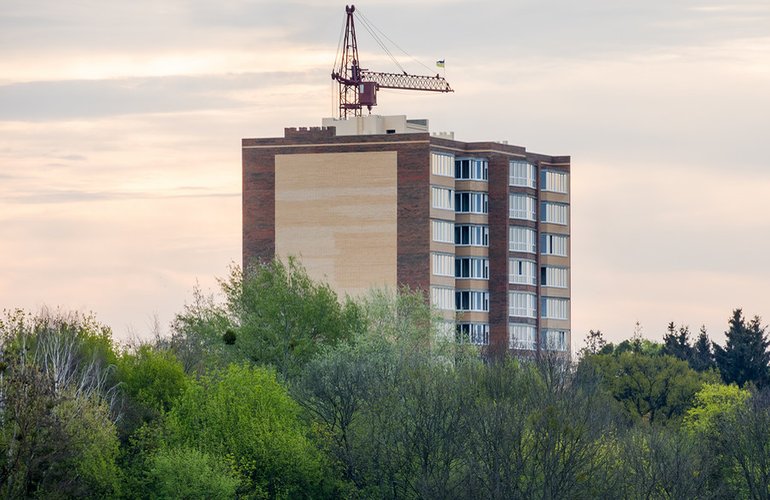 Новострой или старая 9-этажка: за сколько можно купить квартиру в Житомире