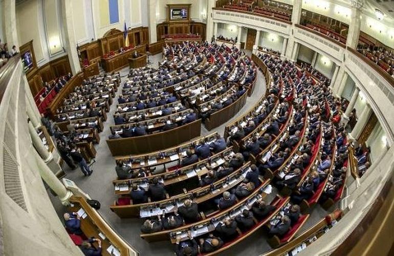Рада приняла пенсионную реформу: что ждать украинцам