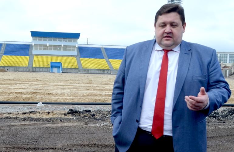Стадион «Полесье» в Житомире после реконструкции сможет принимать матчи Премьер-лиги – Гундич