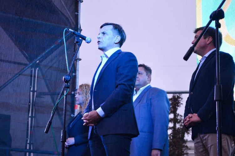 TarasS Сухомлин, Зубко і Гундич з обличчями мерців на Дні Житомира (ФОТО)