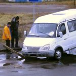 Происшествия: В Житомире открытый люк на дороге уже месяц создает аварийную ситуацию