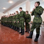Война в Украине: В Житомире за дедовщину будут судить младшего сержанта, избившего пятерых солдат