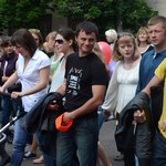 В Житомире прошел парад счастливых семей. ФОТО