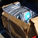Криминал: Во время спецоперации житомирская милиция изъяла более 2 тыс. нелицензионных дисков. ФОТО