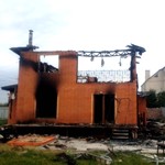 Город: В Житомире сгорел двухэтажный дом депутата городского совета. ФОТО