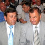 Политика: Опора: житомирские регионалы Рыжук и Никитюк нарушают законы