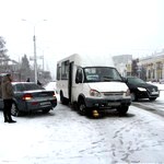 Из-за первого снега на Житомирщине попали в ДТП две маршрутки