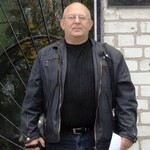 На дом житомирского журналиста Виктора Котенко совершено нападение