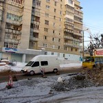 Город: Жители Полевой в Житомире третий день сидят без воды из-за порыва водопровода