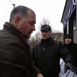 Политика: В Житомире на акции «Вставай, Украина!» произошла потасовка. ФОТО