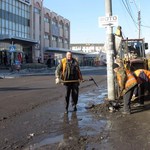 Город: Сегодня в Житомире перекрыли въезд на Житний рынок, чтобы убрать мусор. ФОТО