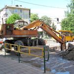 Город: В Житомире перекрыт проезд по ул.Мануильского, там ремонтируют коллектор 1960-го года. ФОТО
