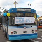 Город: Не имея денег на новые троллейбусы, в Житомире капитально отремонтировали еще один старый. ФОТО