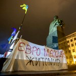 Каждый вечер в 18:00 житомирян призывают выходить на Евромайдан