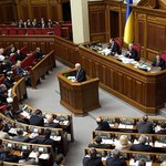 Держава і Політика: Депутаты Украины отменили собственные льготы