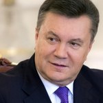 Власть: Янукович объявил досрочные выборы президента и возврат к Конституции 2004 года