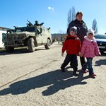 Политика: Во Львов прибыло уже более 600 беженцев из Крыма, ожидают в Житомире
