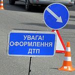Происшествия: В Житомире женщина за рулем Seat не пропустила ВАЗ: есть пострадавшие