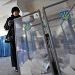 Политика: В Житомирской области уже проголосовало более 220 000 избирателей