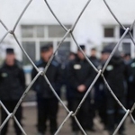 Война в Украине: Тюрьма или война: в Житомире создают батальон из зэков