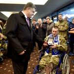 Президент Украины поздравил десантника житомирской 95-й бригады с Днем рождения. ФОТО