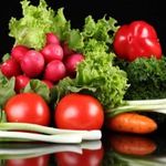 Город: В Житомире проверили на нитраты овощи с рынка и супермаркета