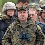 Война в Украине: Турчинов и Зубко проверили на прочность фортификационные сооружения на Житомирщине. ФОТО