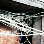 На Житомирщине 22-летний парень оставил полтора десятка многоэтажек без интернета