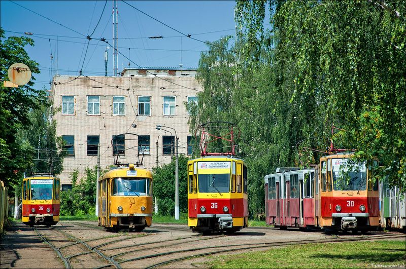 Город: Житомирские троллейбусы и трамваи за полгода перевезли почти 21 млн человек