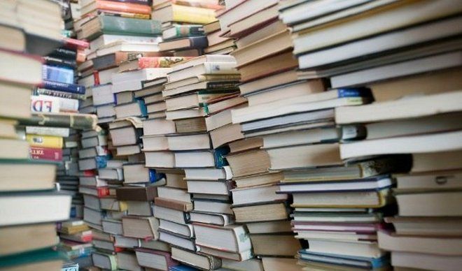 Общество: В Житомире собирают книги для военных, которые находятся в зоне АТО