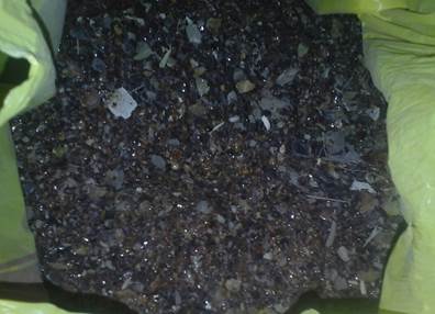 СБУ изъяла 40 кг незаконно добытого янтаря у перекупщиков в Житомирской области. ФОТО
