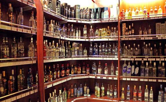 Экономика: С сегодняшнего дня в Украине дорожает алкоголь