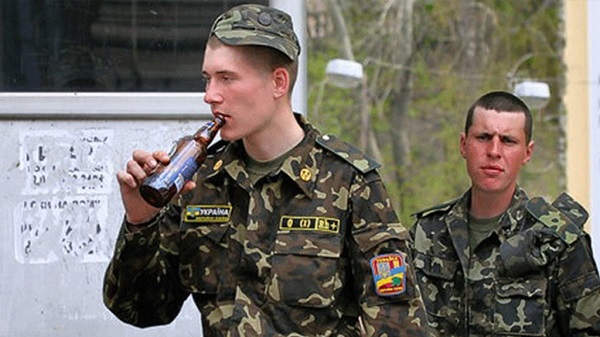 В Житомире запретили продажу алкоголя военным на время проведения АТО