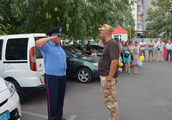 Город: Житомирские инспекторы ГАИ вернулись домой с востока Украины. ФОТО