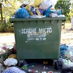 В Житомире исчезли 206 мусорных баков. ВИДЕО