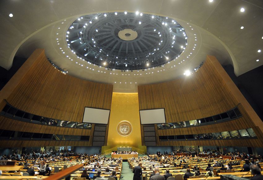 ООН приняла резолюцию с призывом вывести российские войска из Украины: За - 141 страна, Против - 7