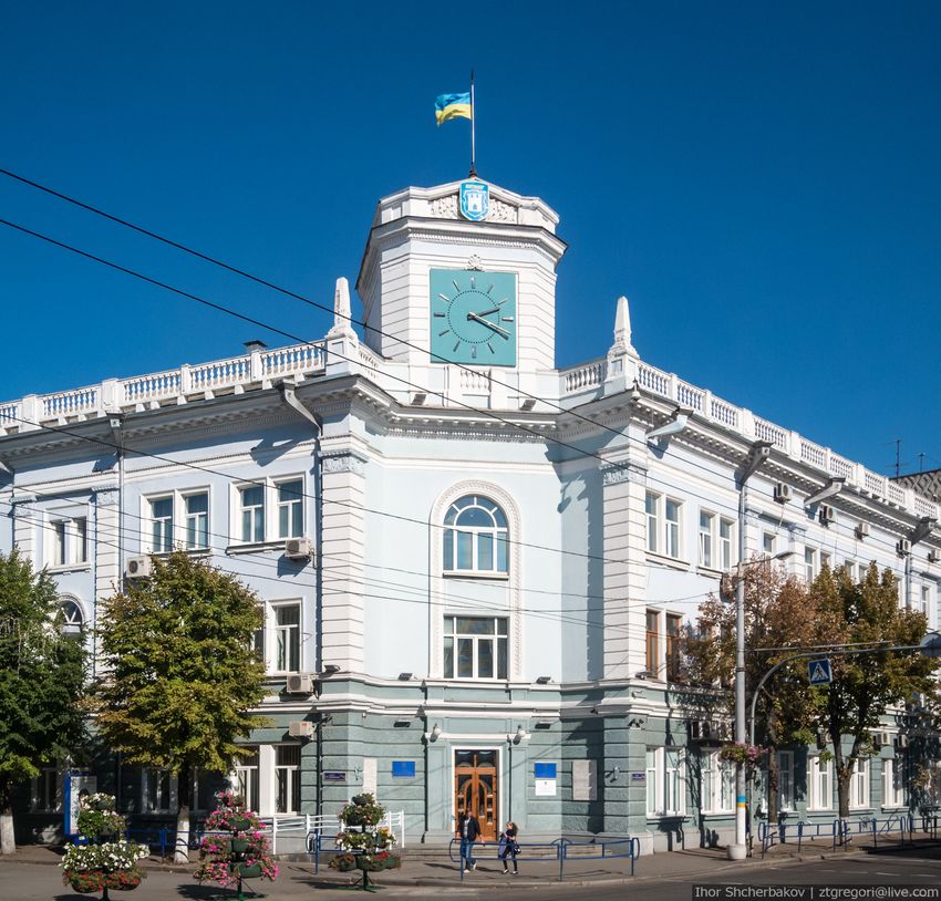 Город: Выборы 2015: в Житомирский городской совет пока проходят 5 партий