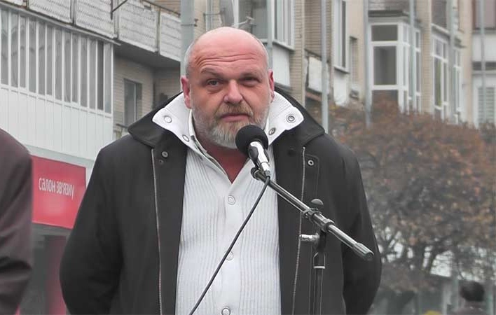 Политика: «Враг объединяет». Праворадикал Игорь Пирожок рассказал почему пришел на митинг коммунистов в Житомире. ВИДЕО