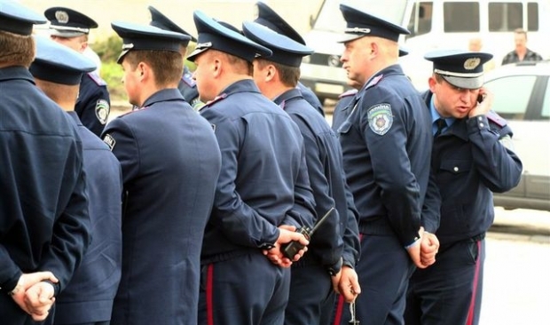 Родной край: 360 полицейских будут охранять правопорядок на повторных выборах в Житомирской области