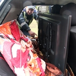 Правоохранители задержали в Житомире воров с полной машиной краденой техники. ФОТО