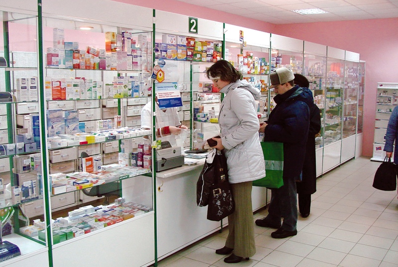 Экономика: Особенности колебания цен на лекарства в аптеках Житомира